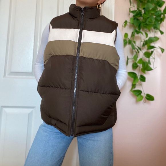*SOLD* Brown Colorblock Puffer Vest - Picture 2 of 5